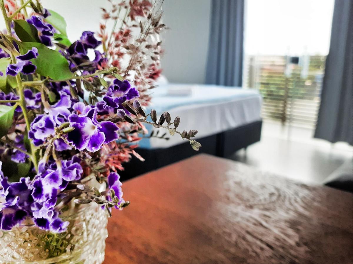 Pousada Suites Do Rosa 普腊亚罗萨 外观 照片